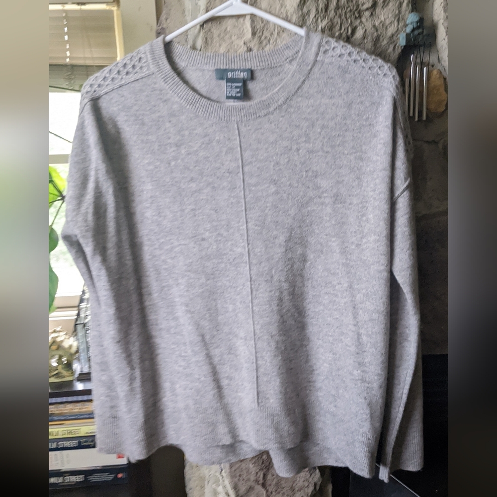 Cashmere Croft & Barrow 🩶 Gray Sweater